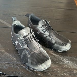 Waterproof on cloud women’s 8